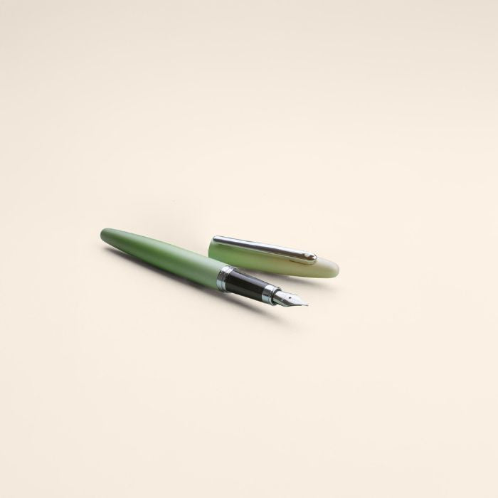 Sheaffer VFM E9431 Matcha Collection Green Ombre Gradient with Chrome Trims Fountain Pen.